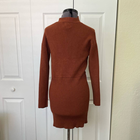 JOA Just One Answer Copper Brown Scalloped Sweater Dress, Size M 🗣LAST CHANCE🗣 - Picture 4 of 4